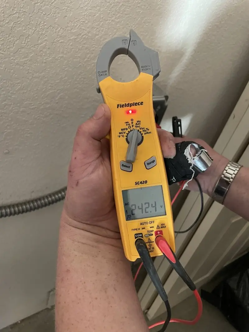 Voltage testing with clamp meter during Generator Installation in Lenwood